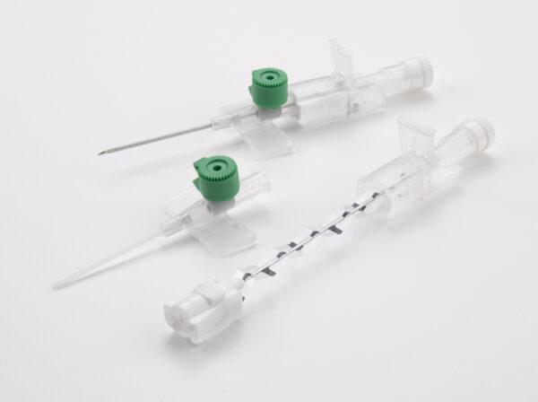 BD Venflon TM Pro Safety Sicherheits- venenverweilkatheter mit Zuspritzventil 18 G grün (1 Pkg. = 50 Stk.)